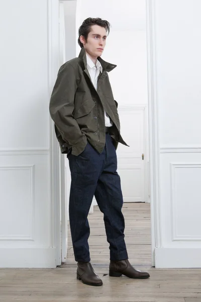 Look 13